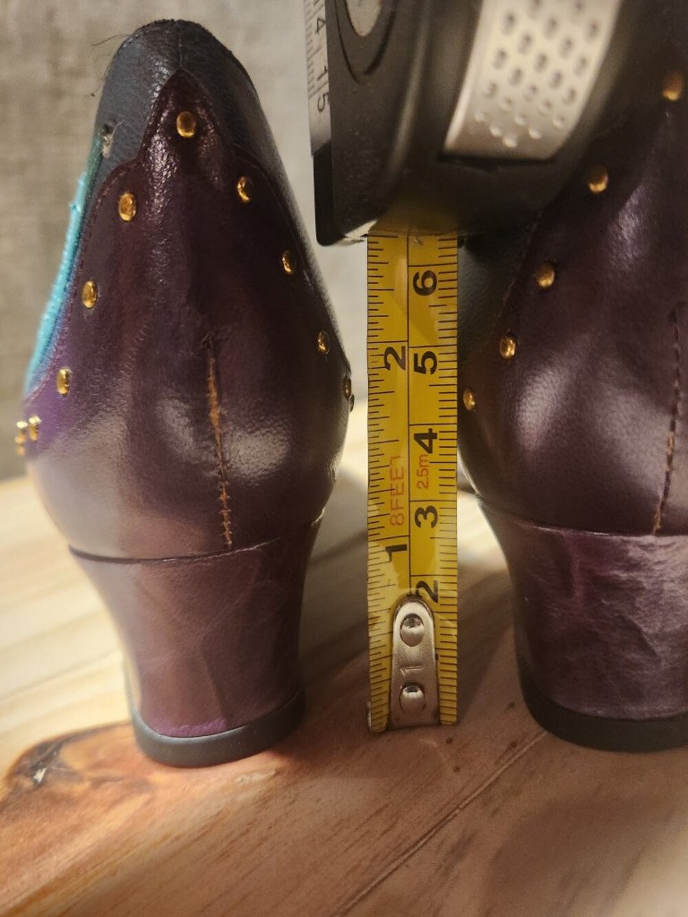 Margaret J Women's Leather Patchwork Pumps 7.5N